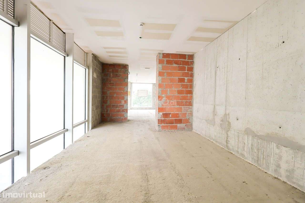 LOJA CONTRUÇÃO NOVA COM SAÍDA DE FUMOS | 261 M² | ADAPTE AO SEU NEGÓCI-29