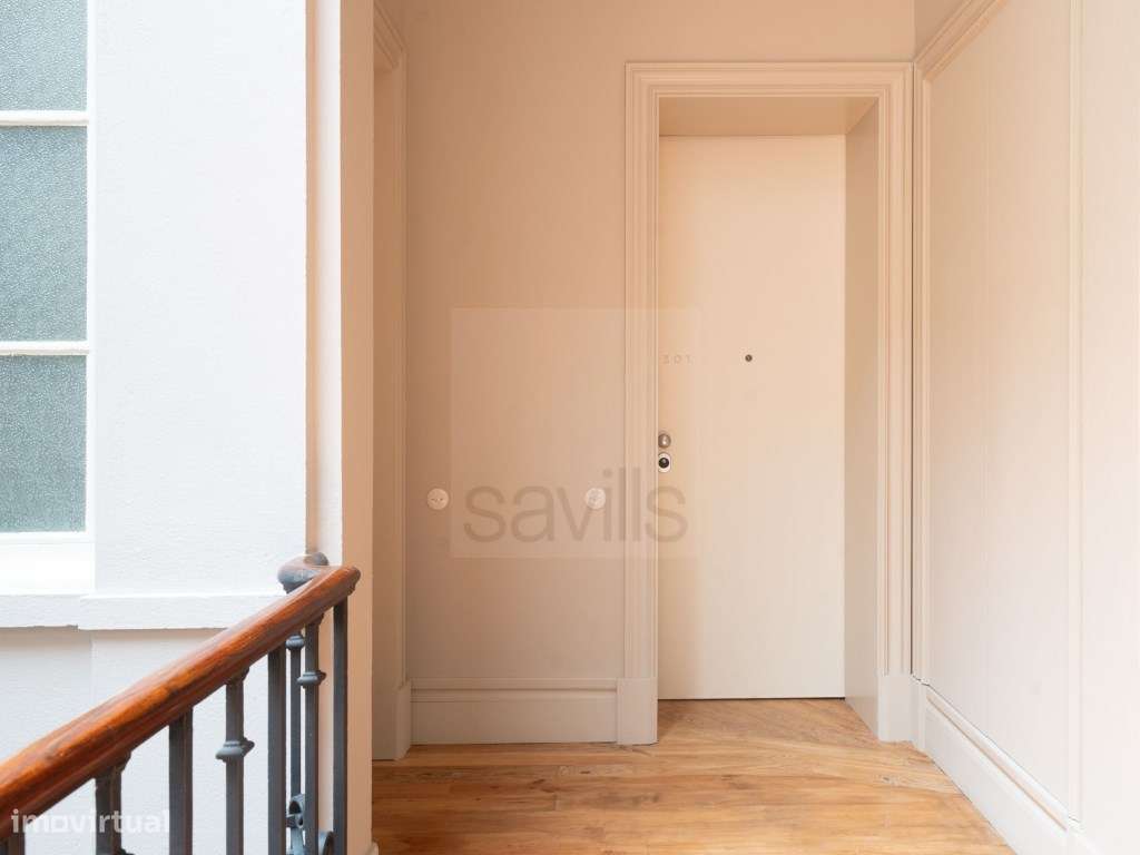 Apartamento T0 mobilado e decorado na Avenida dos Aliados-25