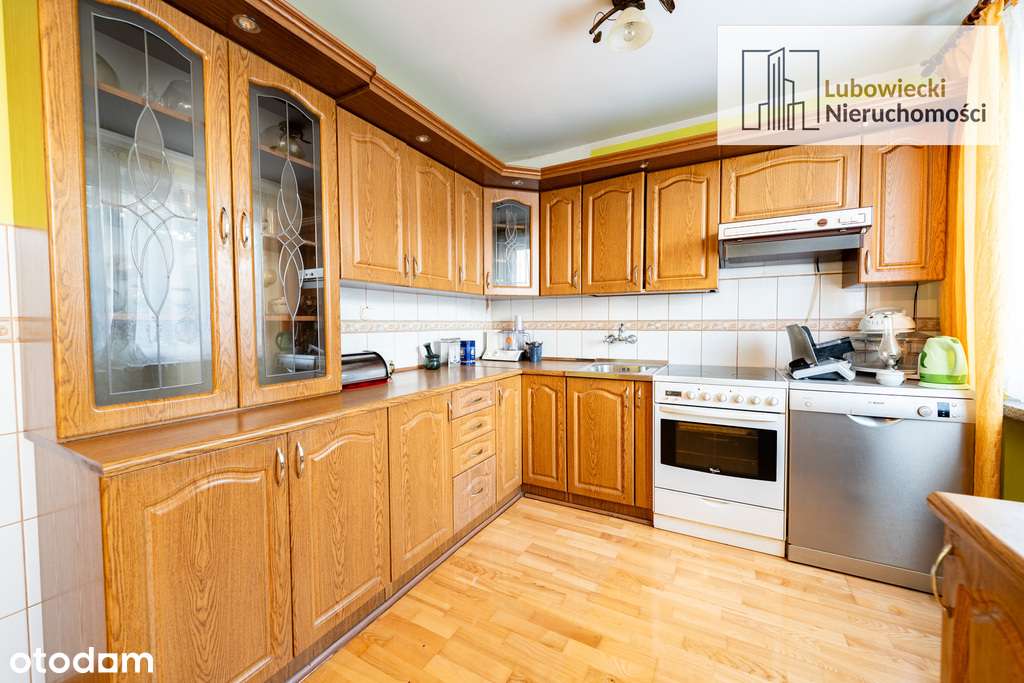 Dom w Szczytnie z dużym budynkiem gospodarczym-13