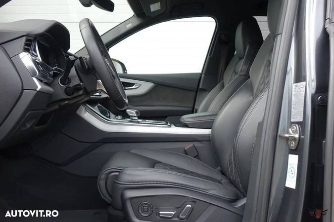 Audi Q7 3.0 50 TDI quattro Tiptronic S Line - 8