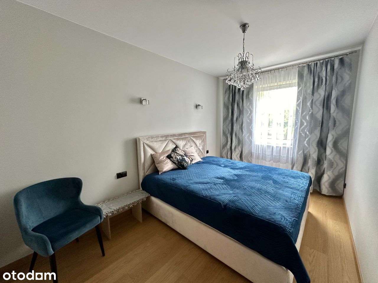 Klimatyczny apartament o podwyższonym standardzie-11