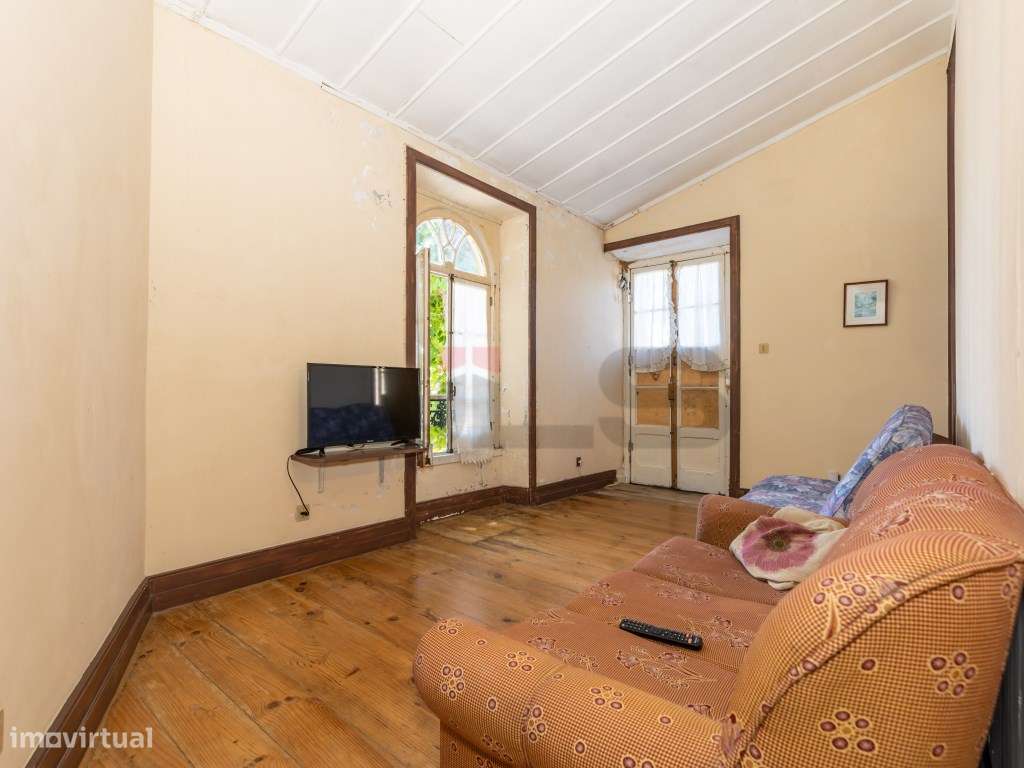 Moradia inserida em terreno de 569m2, Ponta Delgada Ilha de São Miguel - Grande imagem: 5/28