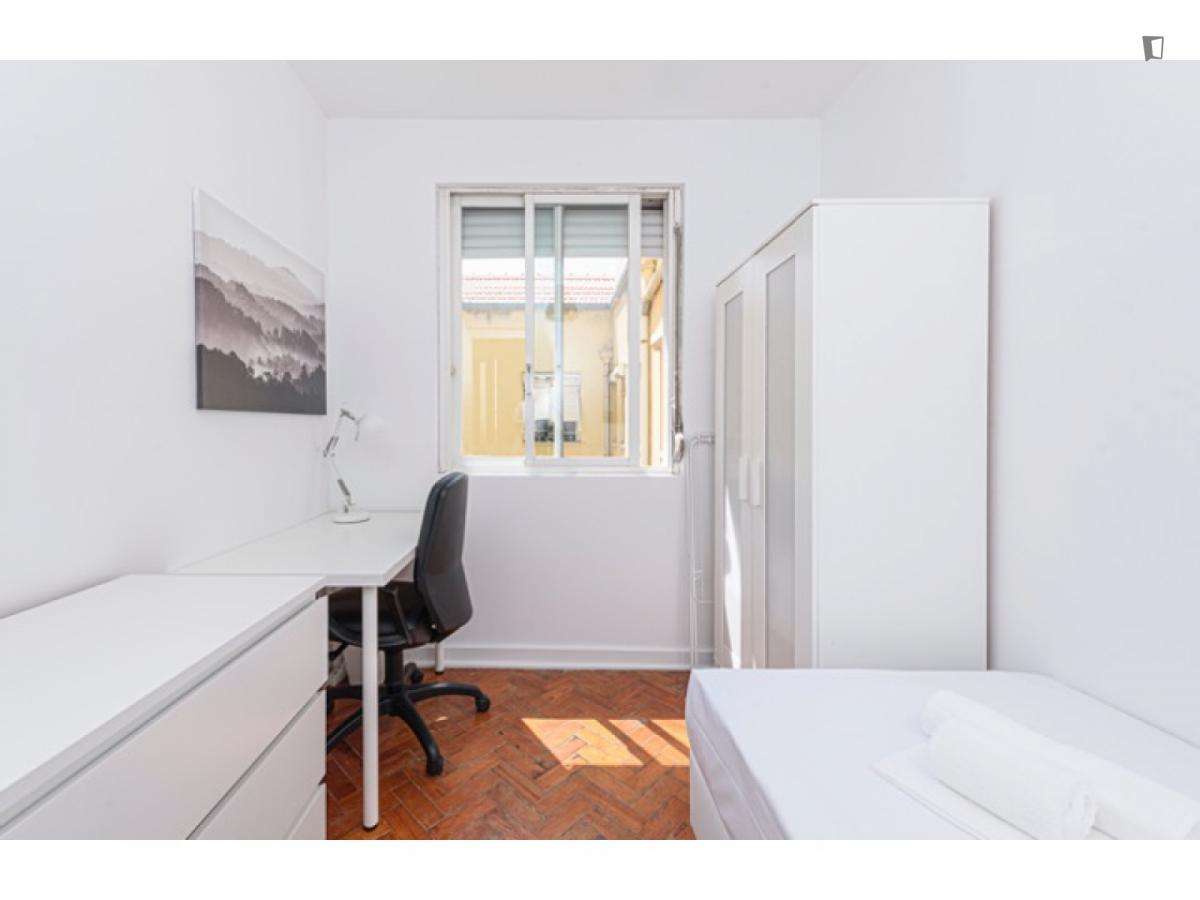 Quarto - localizado em Lapa Lisbon - Grande imagem: 2/10