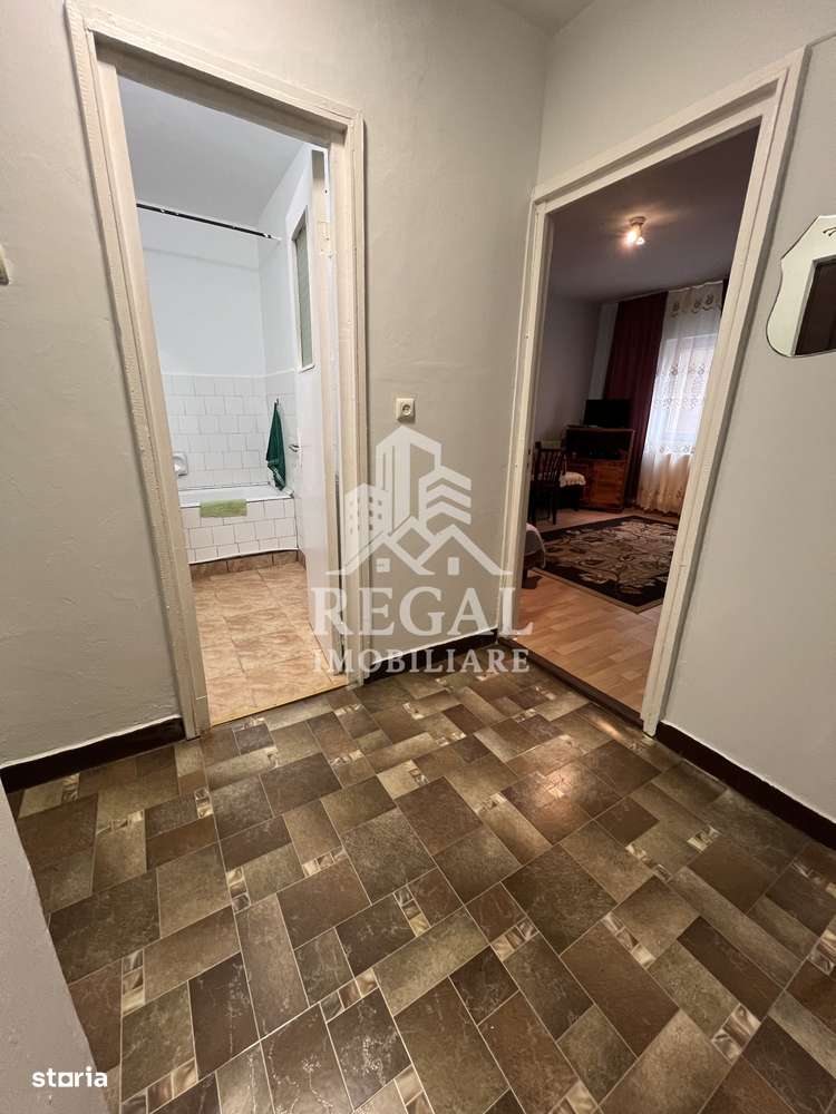 Garsonieră de vânzare – Zona OT - Imagine principală: 4/6