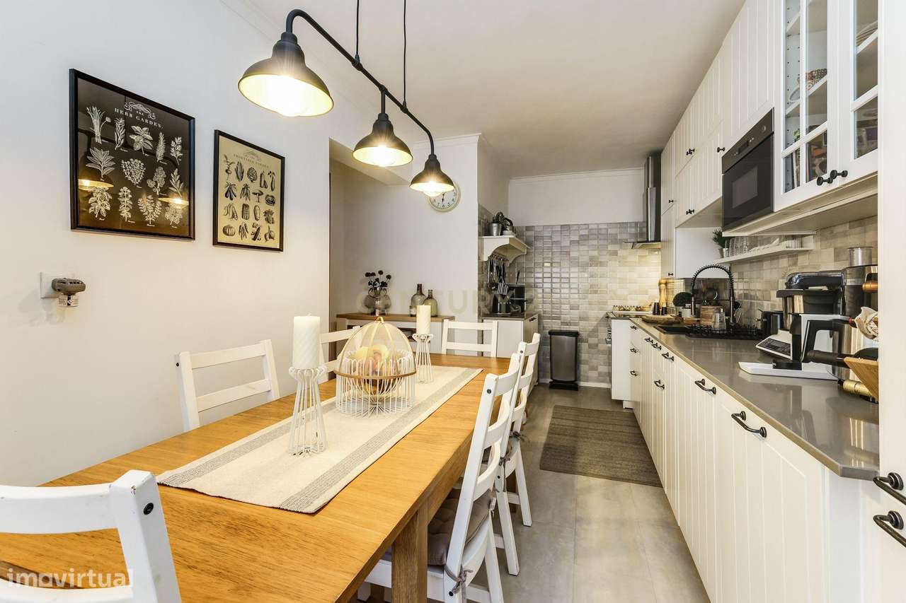 Apartamento T3 Renovado no Cacém - Grande imagem: 2/28