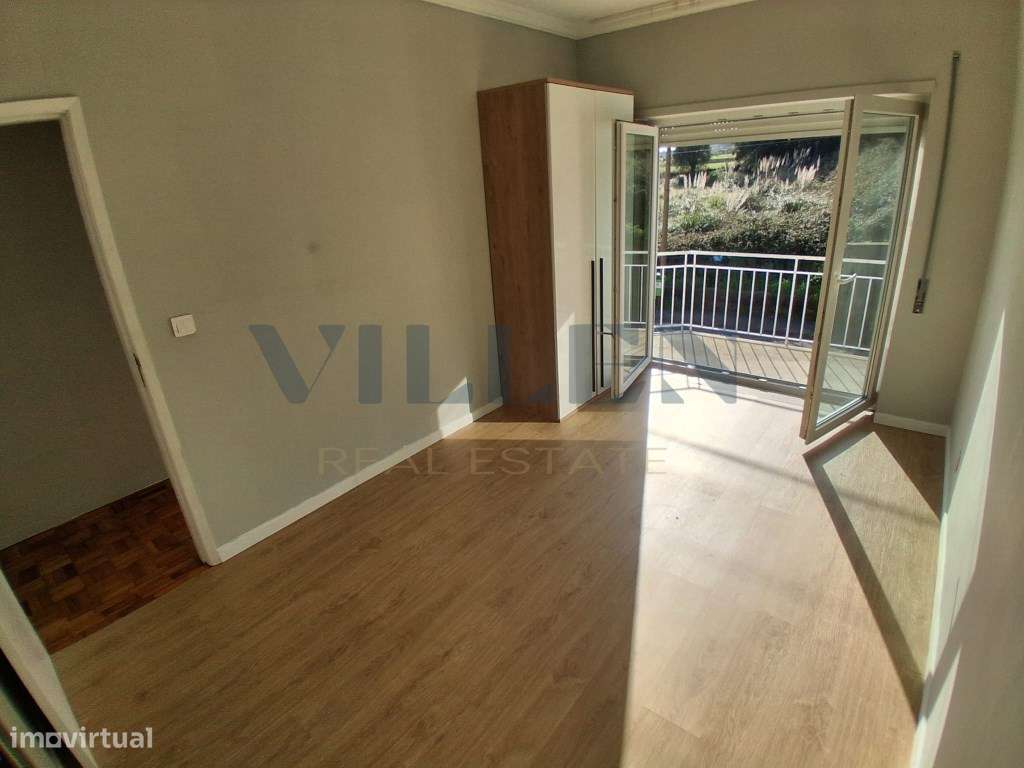 Andar Moradia T3 Renovado com Garagem e 3 Frentes em São Cosme - Go...-27