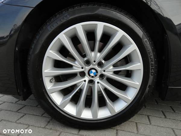 BMW Seria 5 520d Luxury Line - 29