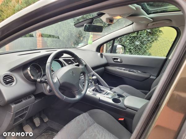 Peugeot 3008 1.6 Premium - 9