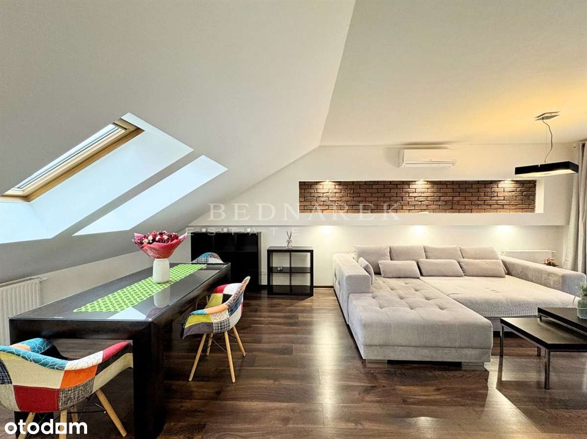 Tychy - 4 Pory Roku - poddasze, 3 pokoje-1