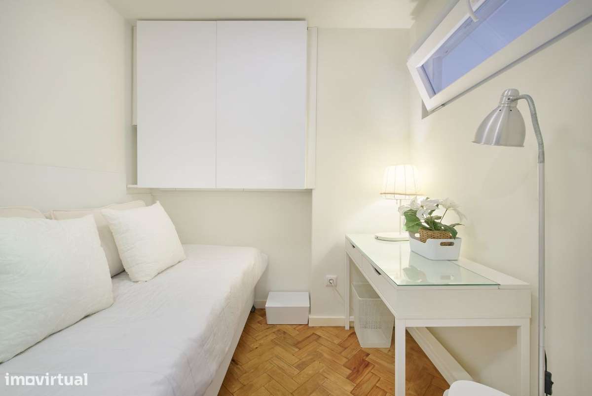 Apt c/ 2 quartos ,varanda ,localização central e A Condicionado - Grande imagem: 5/33