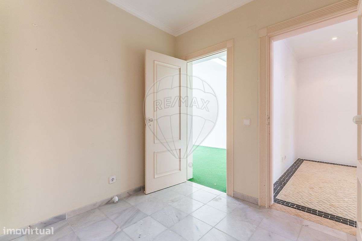 Moradia T4 para venda-18