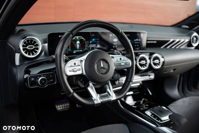 Mercedes-Benz Klasa A 35 AMG 4-Matic Edition 1 7G-DCT - 33