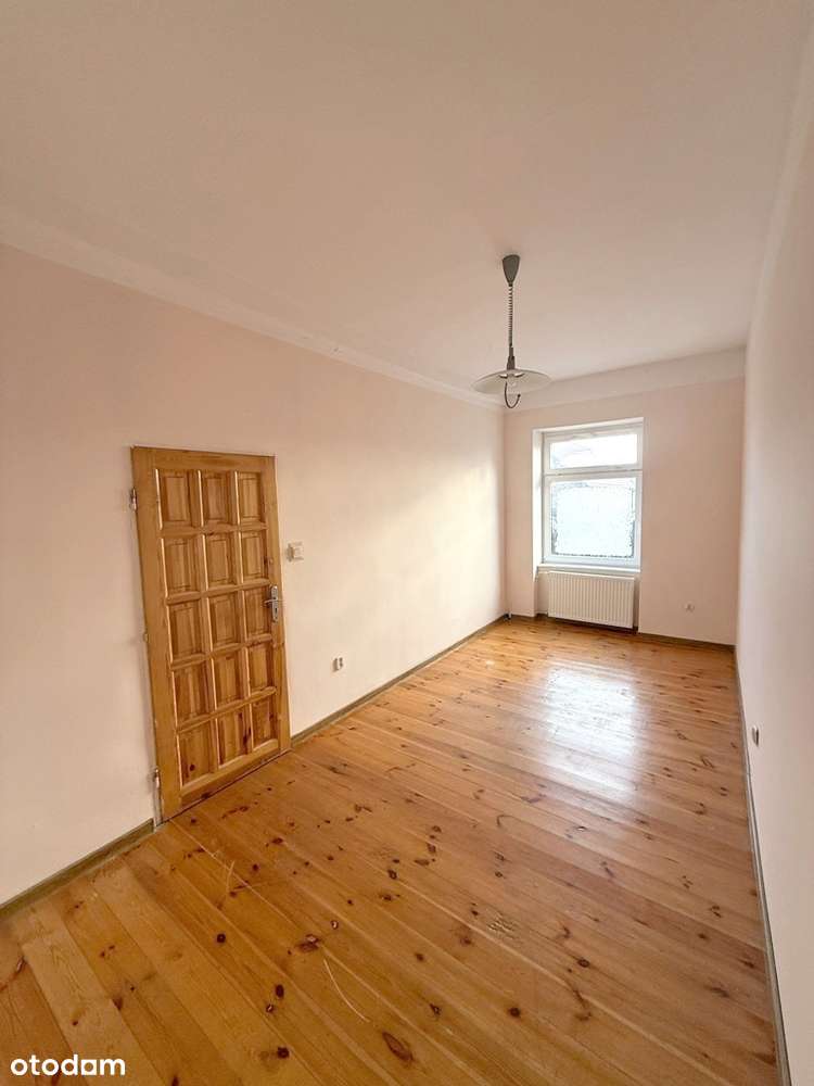 połowa domu w Stawie - duża działka-6