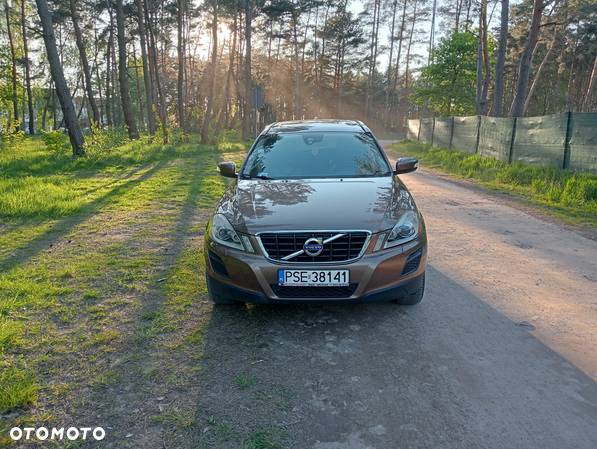 Volvo XC 60 D4 Summum - 8