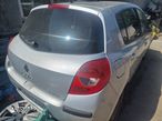 Vand piese Renault Clio an2007 - 1