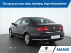 Volkswagen Passat - 5