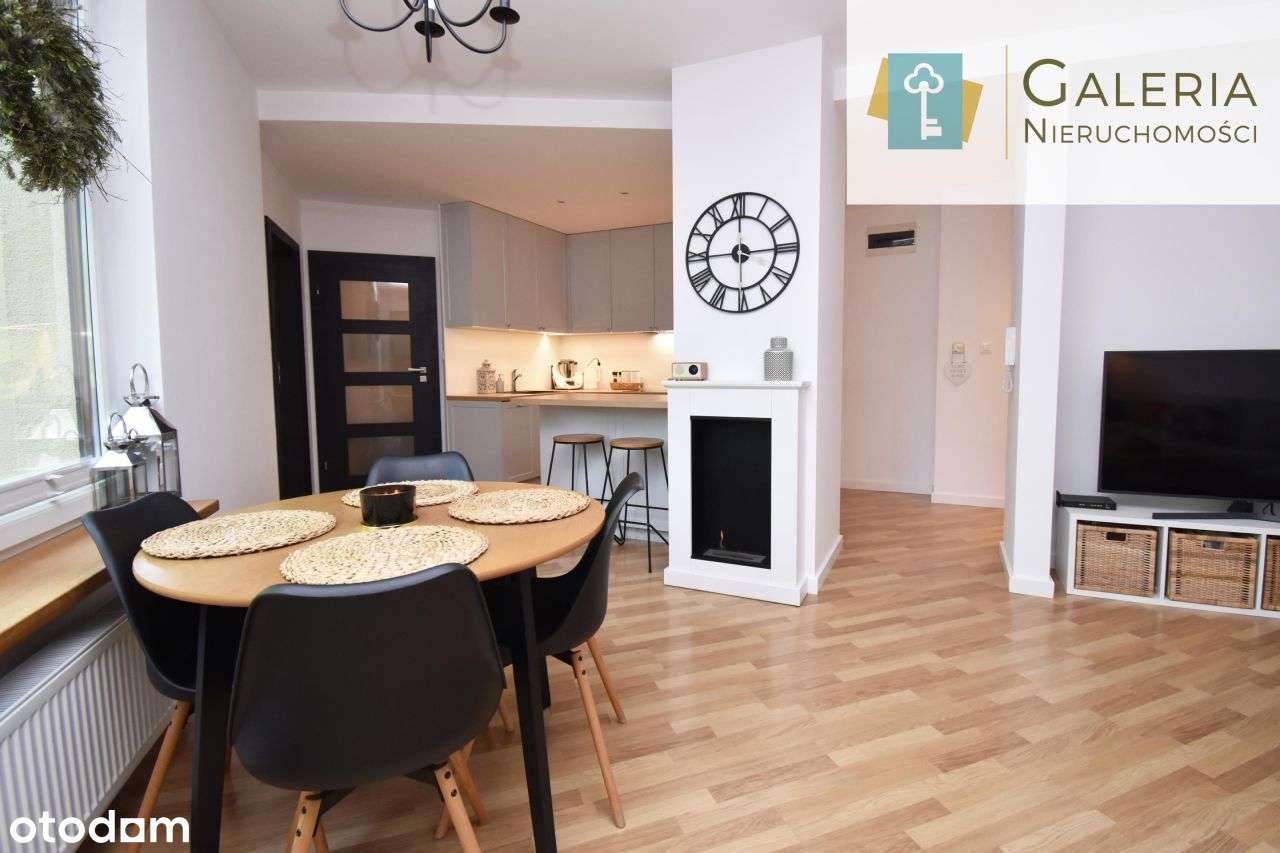 Apartament z tarasem, 3 miejscami parkingowymi-3