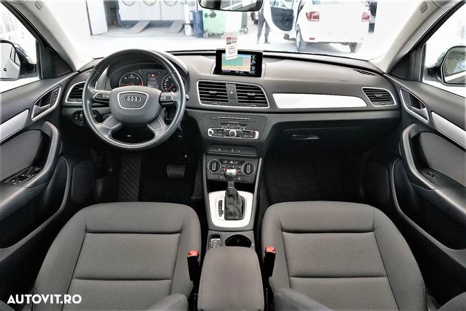 Audi Q3 2.0 TDI Quattro Stronic Sport - 8