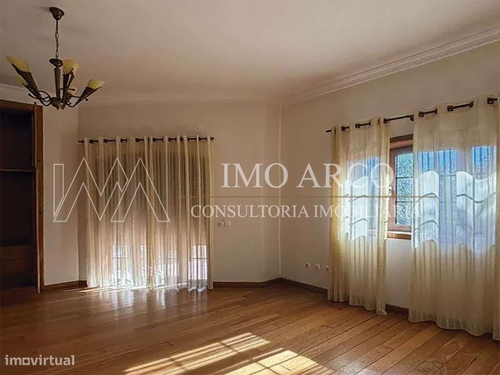 Quinta, com Moradia, Piscina e Adega-22