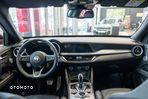 Alfa Romeo Stelvio 2.0 Turbo Veloce Q4 - 10