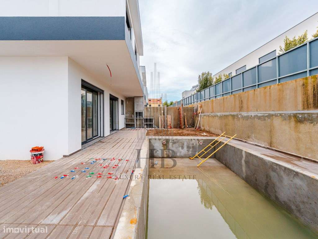 Moradia T3 com Piscina e Jardim |Abrunheira |Sintra - Grande imagem: 3/42