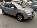 Peugeot 2008 1.2 PureTech Style - 4