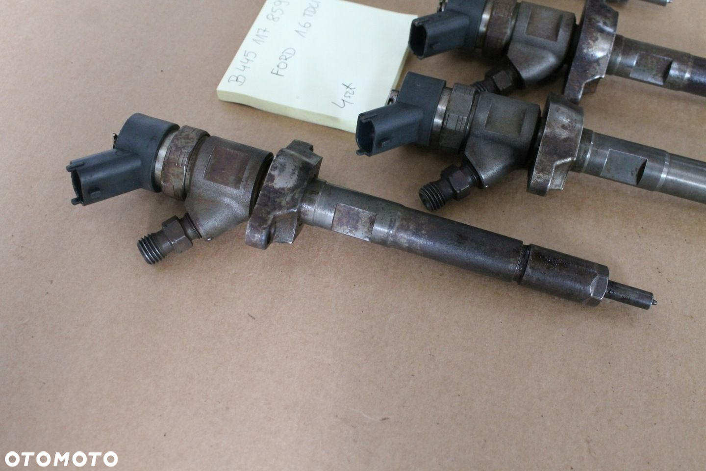 WTRYSKIWACZ WTRYSK FORD 1.6 TDCI B445117859 - 2