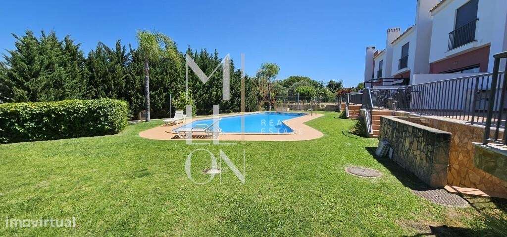 Moradia condomínio privado com piscina em Albufeira-12