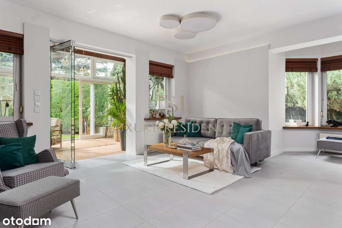 Dom z Ogrodem Zimowym - Smochowice-0