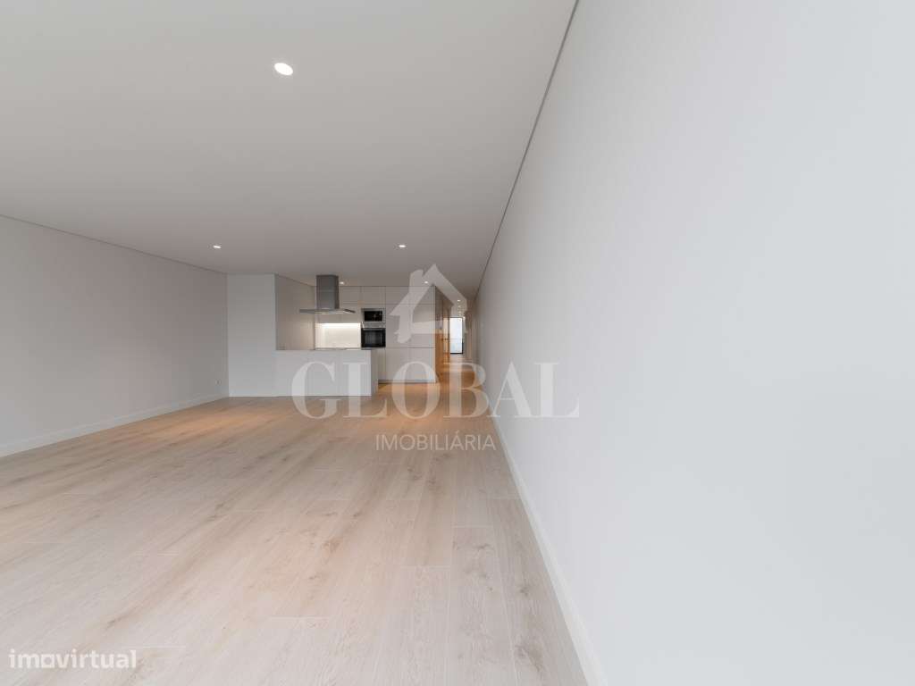 Apartamento T4 (Condomínio Fechado) Vila Nova de Gaia-7