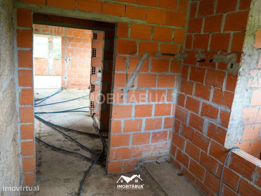 Propriedade de 4Ha com Moradia para reconstruir-19