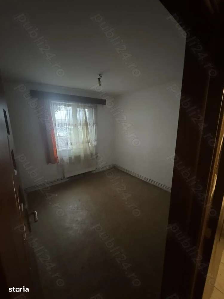 vand apartament 2 camere-5