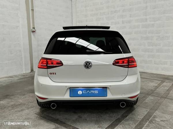 VW Golf 2.0 TSi GTi DSG Performance - 11