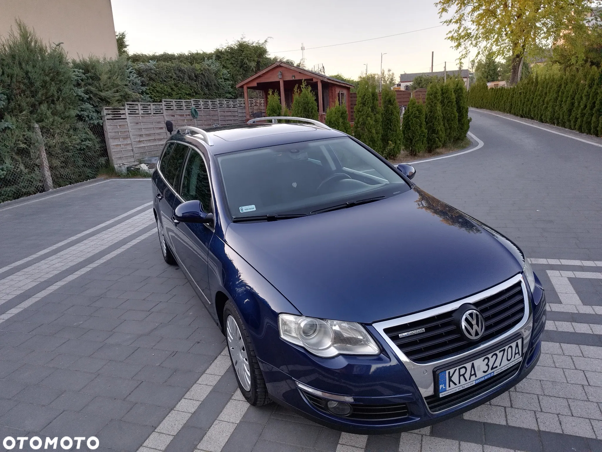 Volkswagen Passat 2.0 TDI DPF BlueMot Trendline - 2