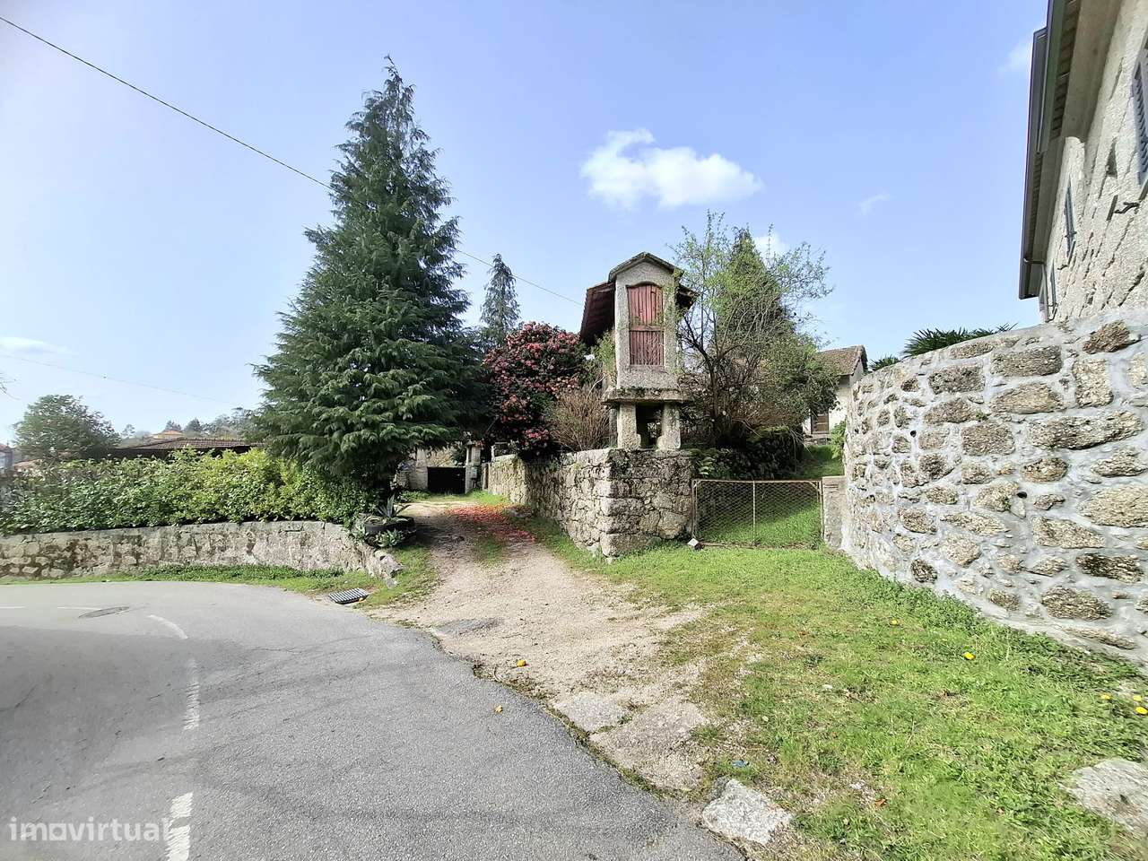 CONJUNTO DE 3 MORADIAS em Rossas, Vieira do Minho, Braga-13