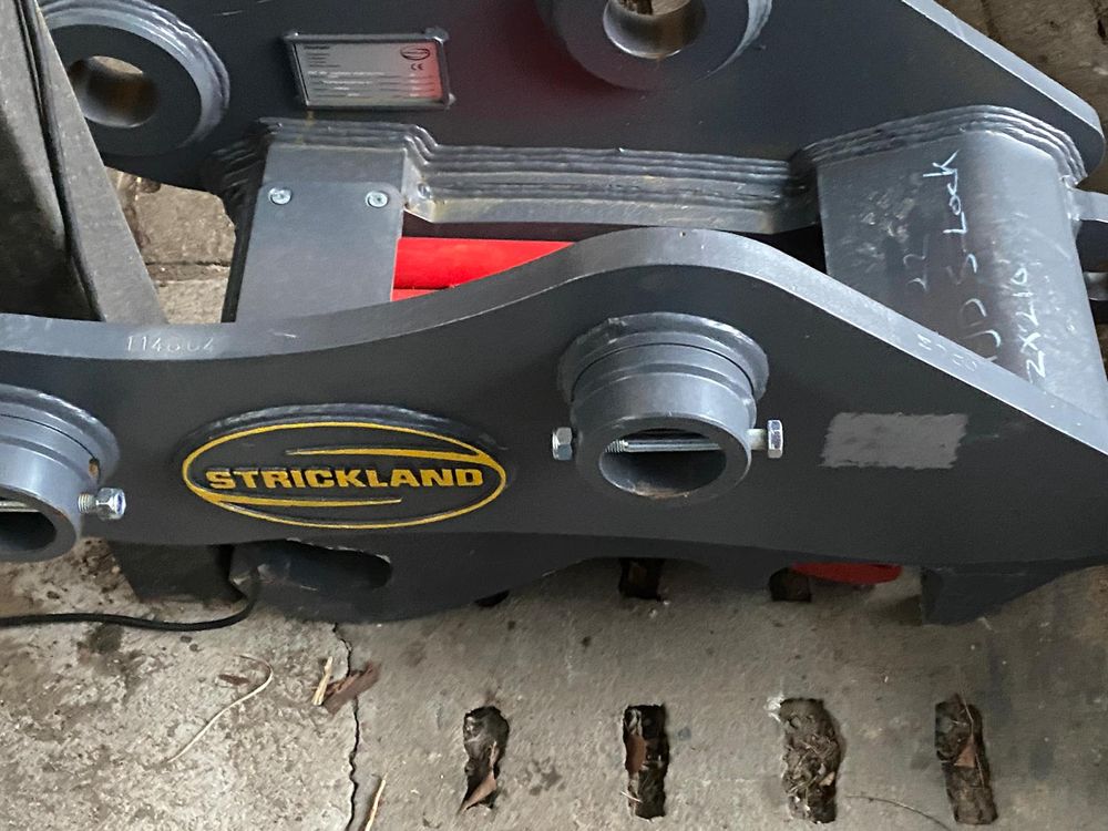 Szybkozłącze hydrauliczne strickland zx210 | 18–27t | sworzeń 80mm | 2025 | ce  szybkozłącze hydrauliczne strickland zx210 | 18–27t | sworzeń 80mm | 2 2026