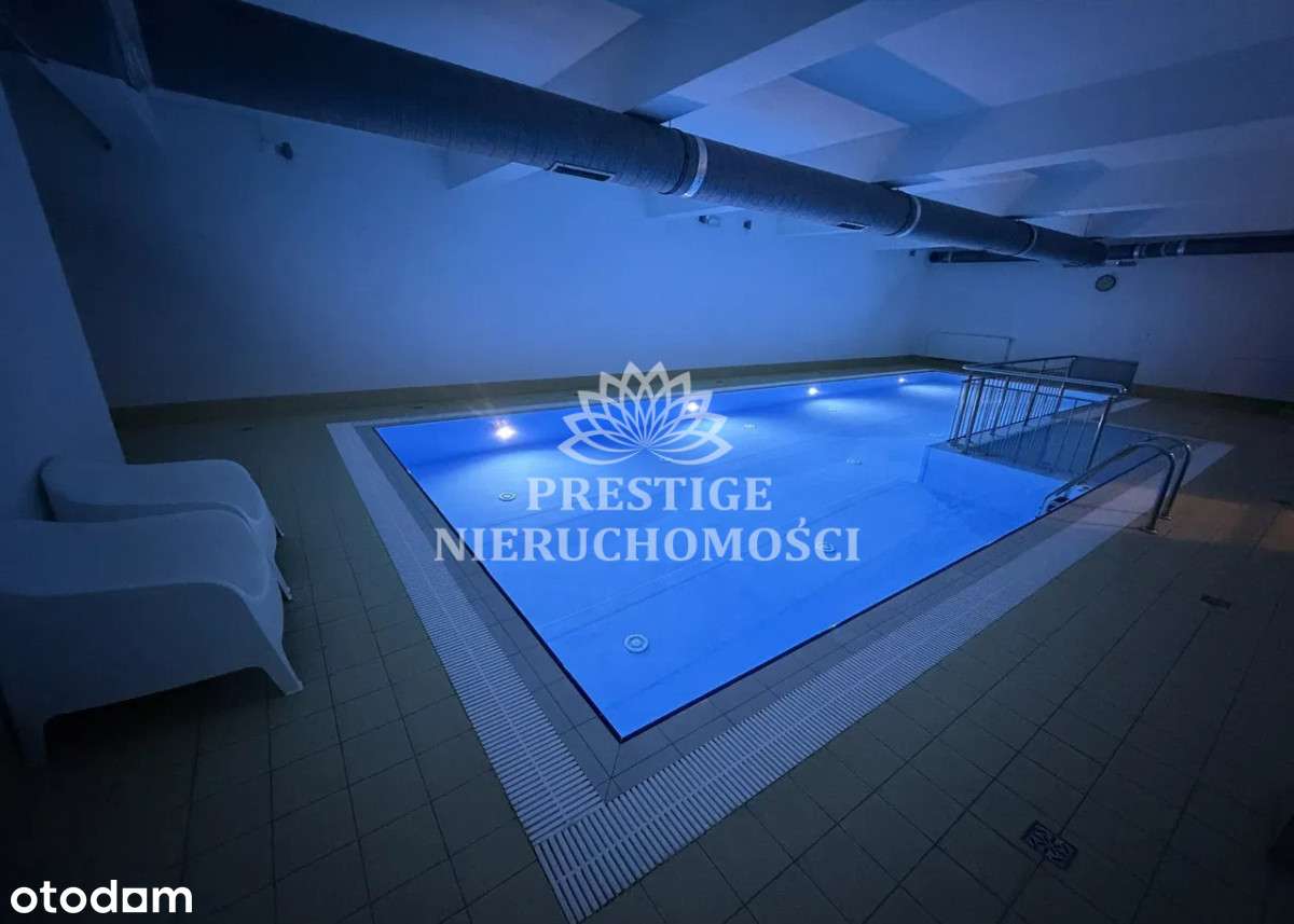 Komfortowe czteropokojowe mieszkanie-16