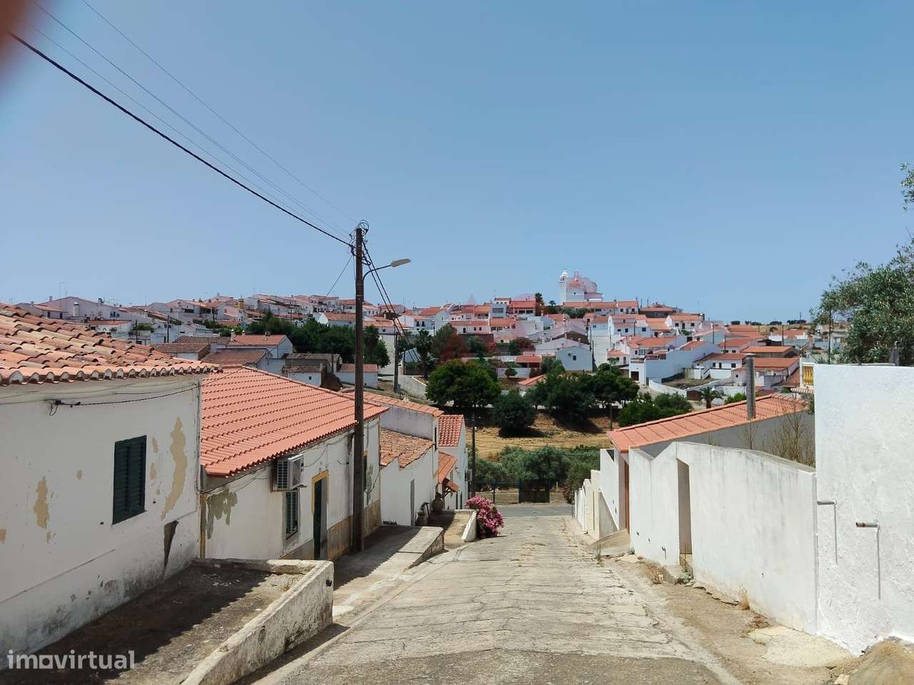 Moradia T3 Térrea para Restaurar em Santo Aleixo da Restauração – Mour - Grande imagem: 4/18