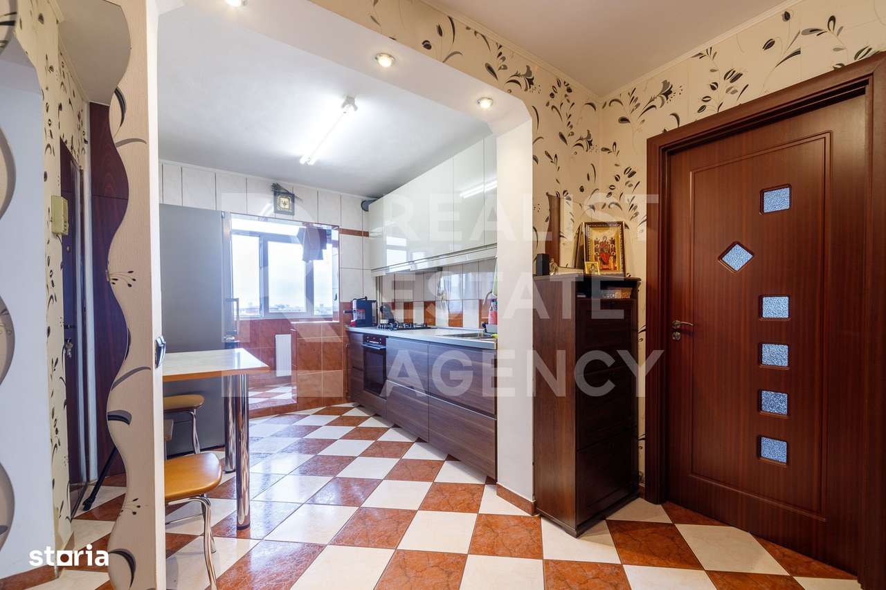 Vânzare, apartament, 3 camere, zona Uverturii - Imagine principală: 3/11