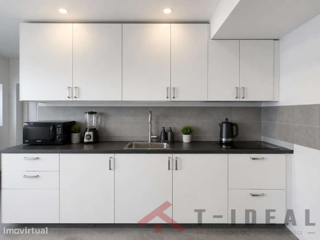 Apartamento T1 remodelado próximo das praias-5