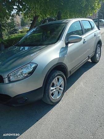 Nissan Qashqai 1.6 DCi 4 x 4 DPF acenta - 10