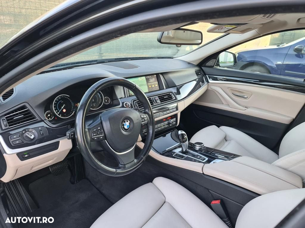 BMW Seria 5 525d Touring Aut. Luxury Line - 5