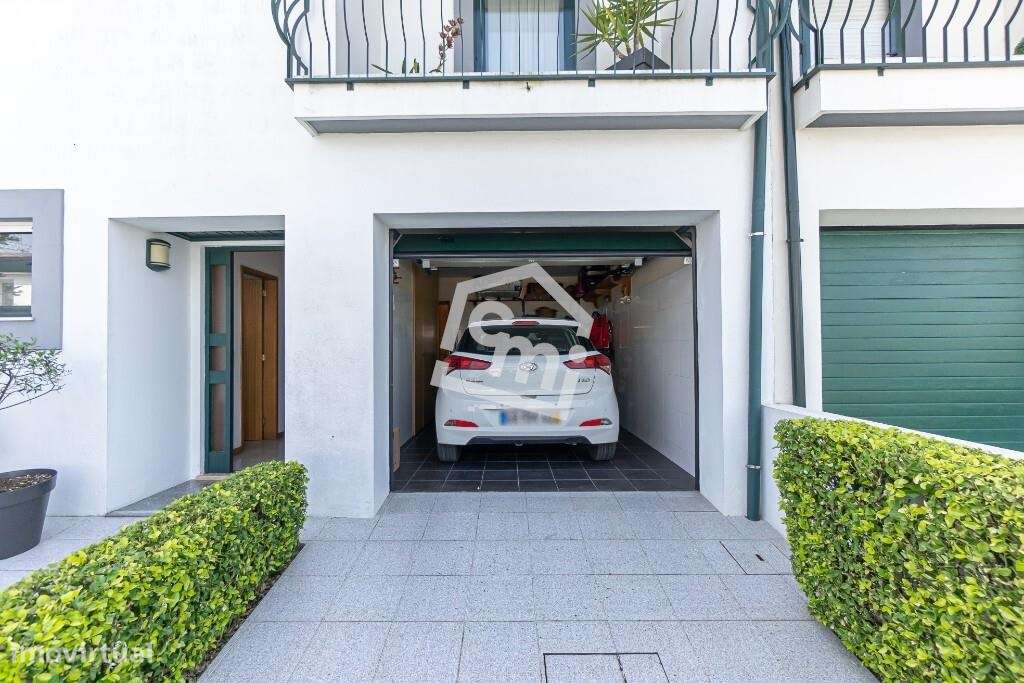 Moradia Duplex T3 - com Terraço - Águas Santas - Maia-24