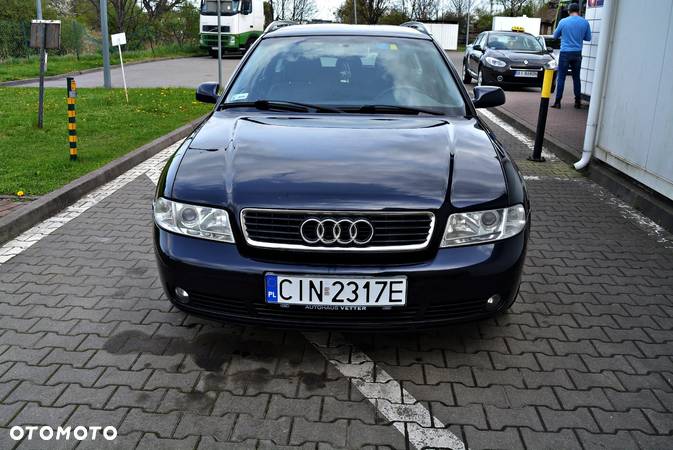 Audi A4 Avant 2.4 Tiptronic - 17