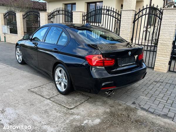 BMW Seria 3 325d M Sport - 3