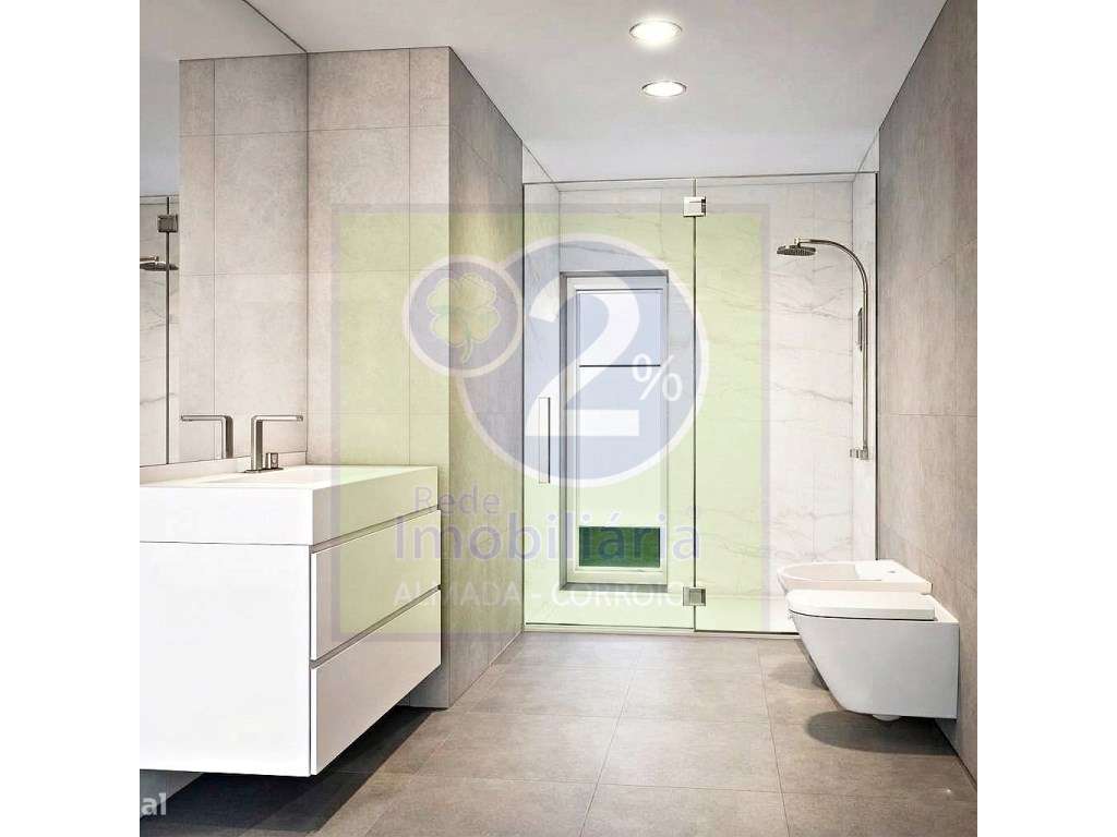 Moradia V3+1! Piscina-7