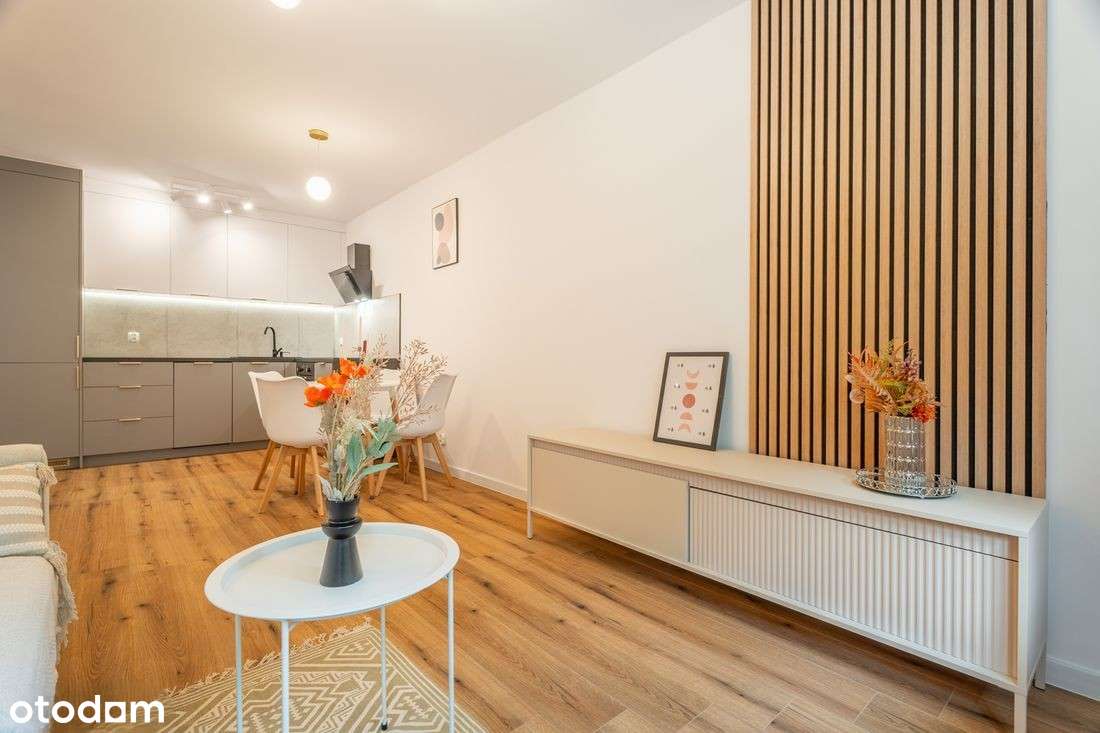 Mieszkanie 2-pokojowe Konstytucji 3 Maja-4