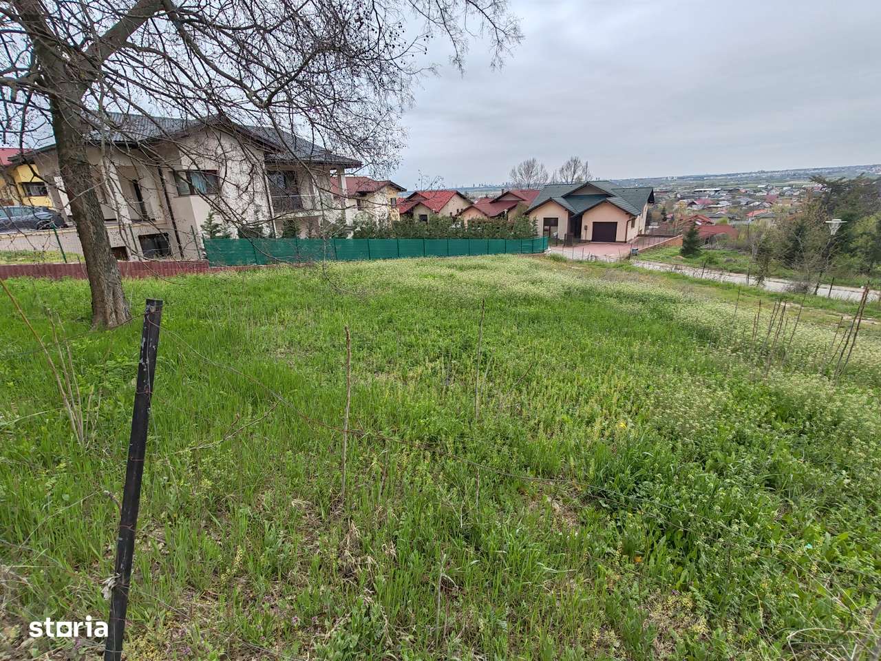 Teren 400 mp, Stefanesti, cartier Bratieni, toate utilitatile-3