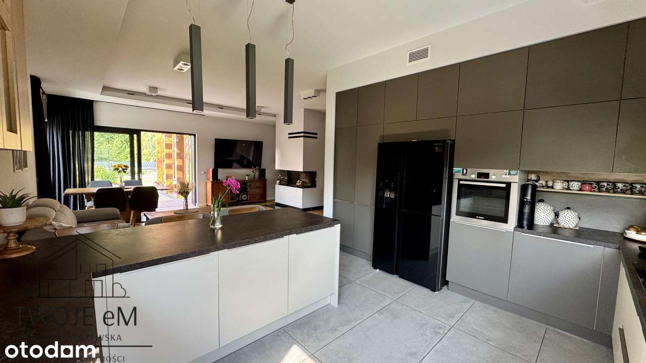 Energooszczędny inteligentny dom-piękny ogród-las-7