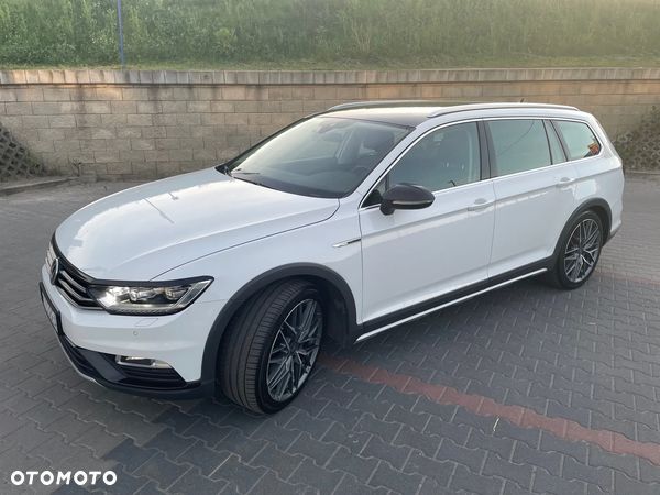 Volkswagen Passat Alltrack 2.0 TDI SCR 4Mot DSG7 - 1